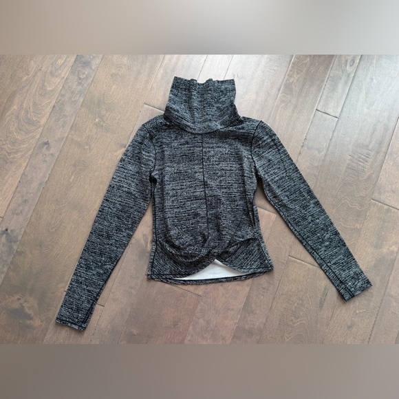 Lululemon Melodic Movement Long Sleeve - Picture 9 of 12